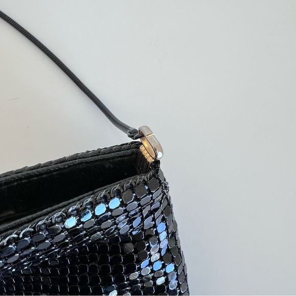Elegant Black Sequin Shoulder Bag - Picture 3 of 9